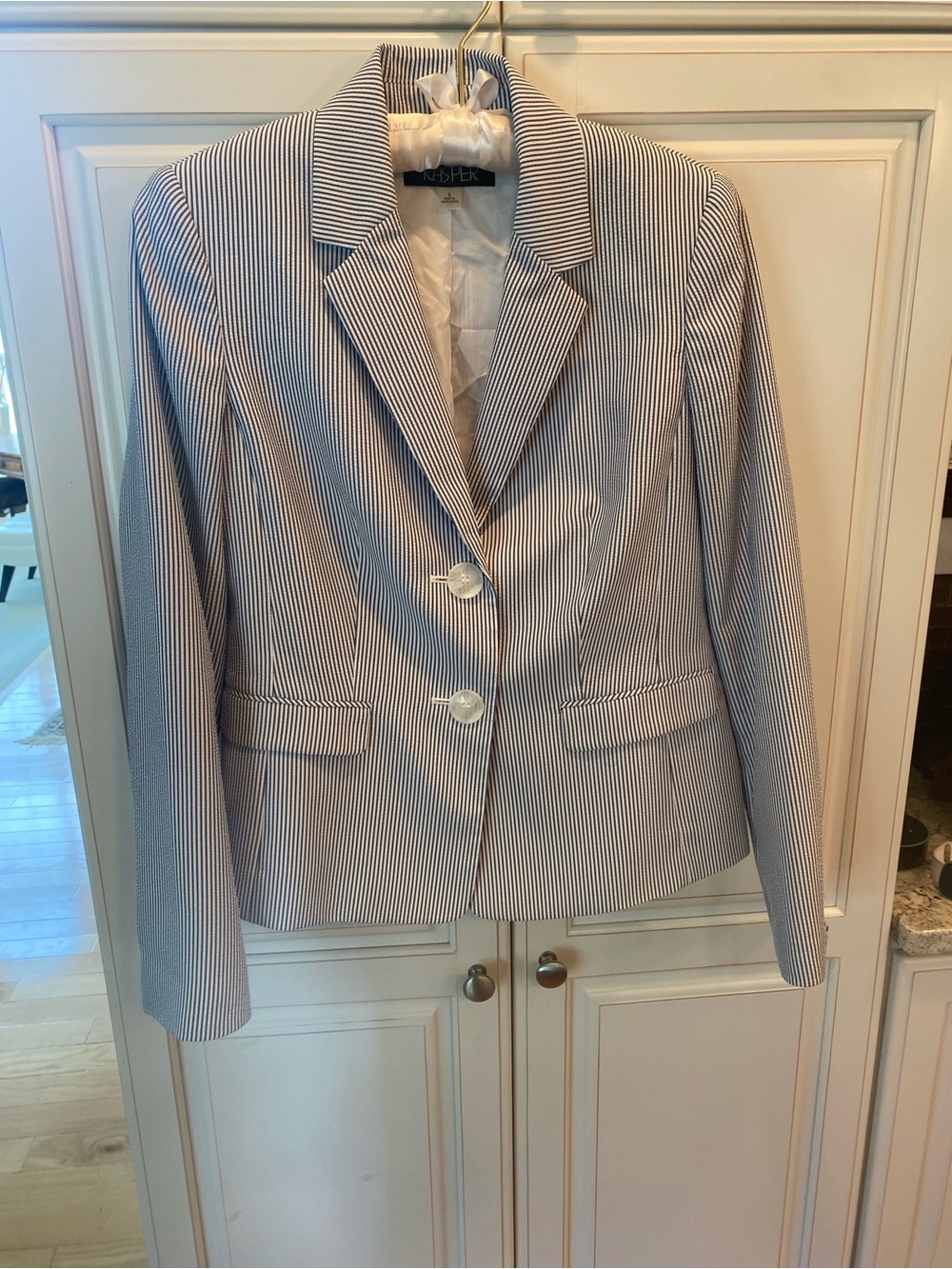 Kasper Navy & White Pinstripe Women's Seersucker Blazer